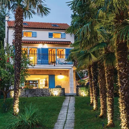 Tatil Evi 4 Bedroom Beautiful In Omišalj